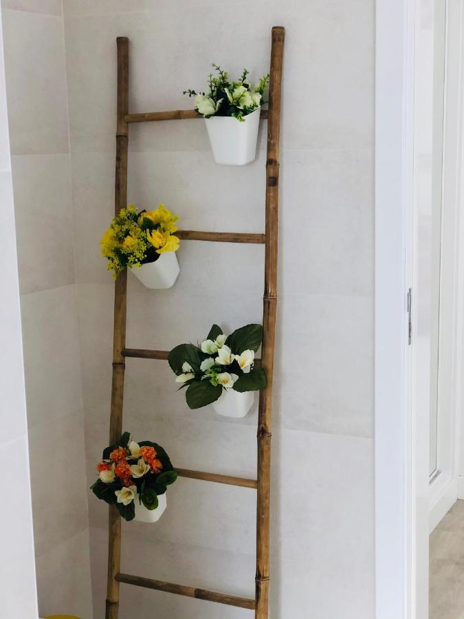Central Tiled Apartment Aveiro Luaran gambar