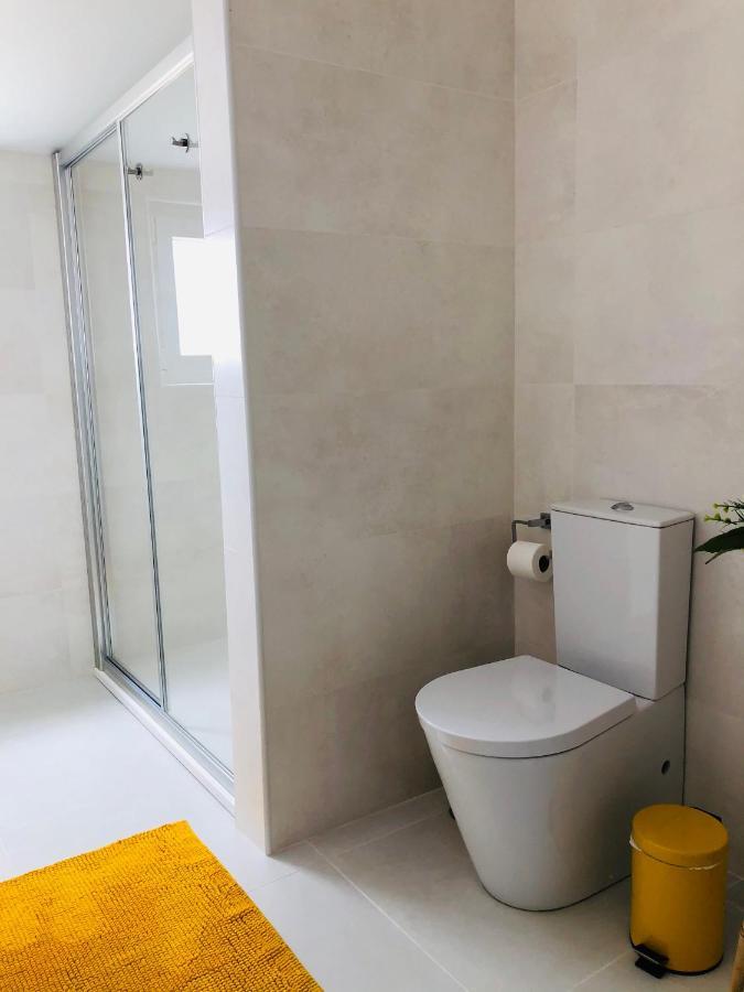 Central Tiled Apartment Aveiro Luaran gambar