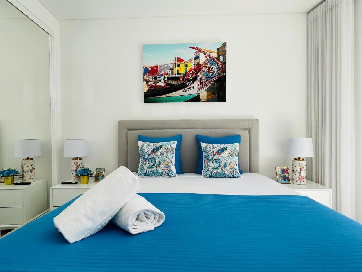 Central Tiled Apartment Aveiro Luaran gambar