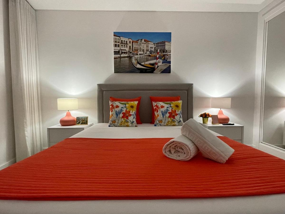 Central Tiled Apartment Aveiro Luaran gambar