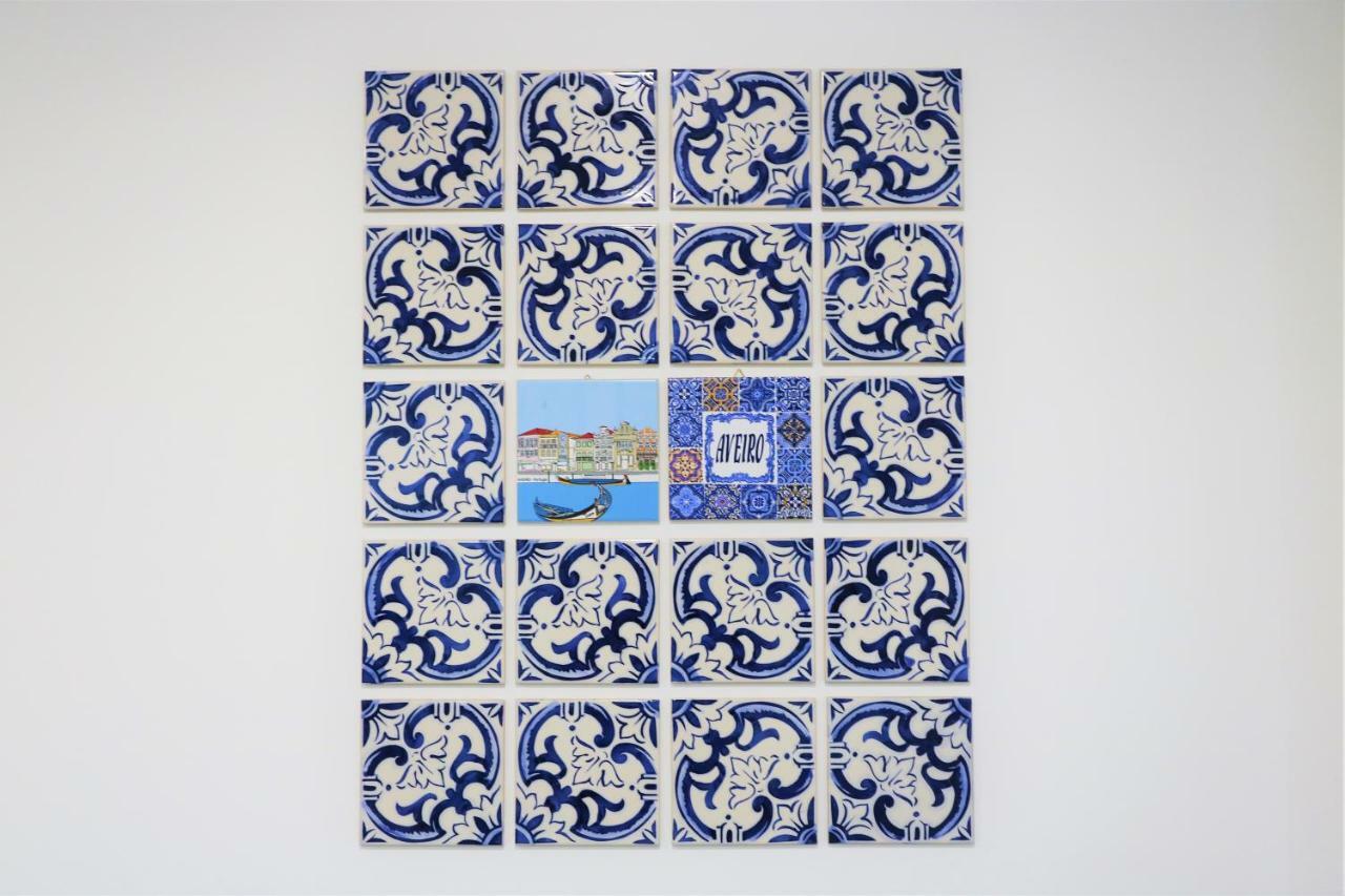 Central Tiled Apartment Aveiro Luaran gambar