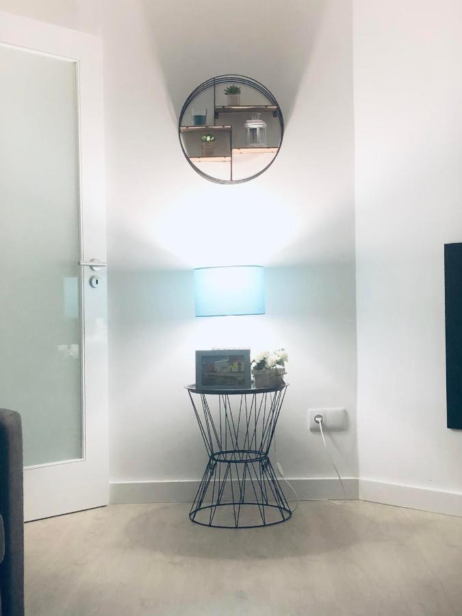 Central Tiled Apartment Aveiro Luaran gambar
